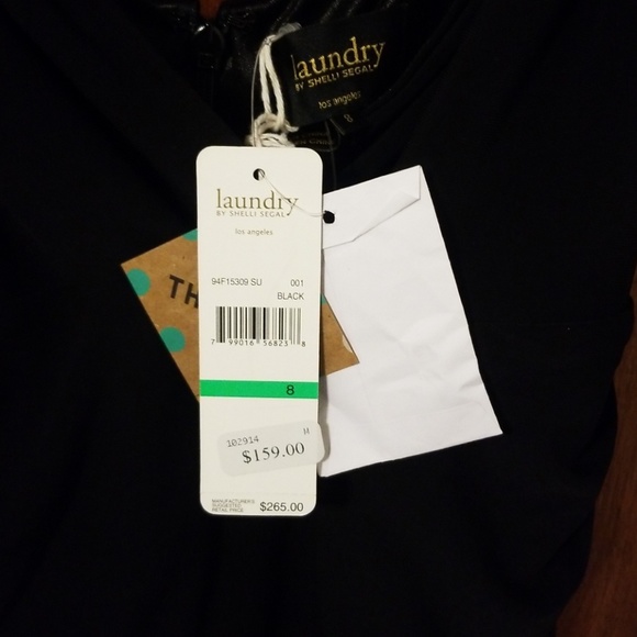 Dress - Picture 5 of 5